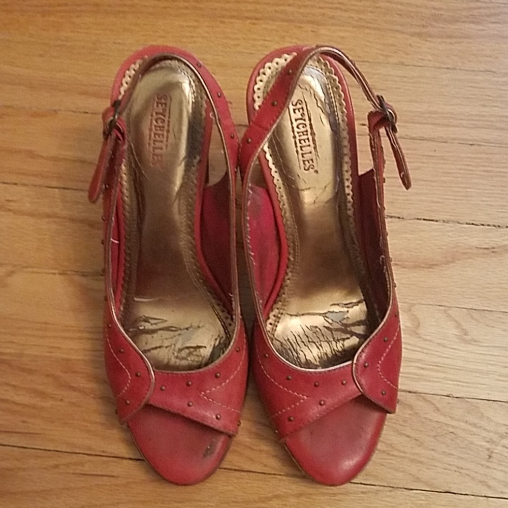 SEYCHELLES red retro heels 9m